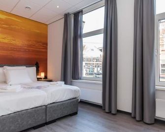 City2Beach Hotel - Vlissingen - Bedroom