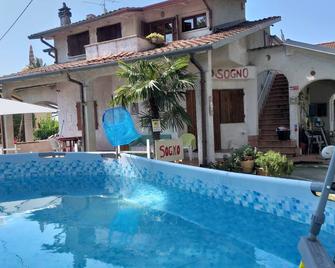 Location Dream 2 Bedroom Apartment Matrim. Kitchen, Extra Bed .X5 Guests - Massa - Piscina