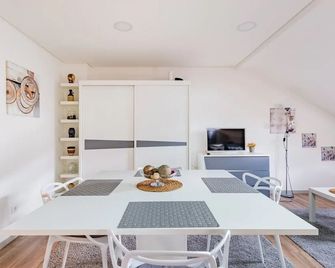 Imperial Apartment - Braga - Dining room