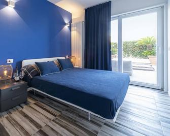 Nelblu B&b - Polignano a Mare - Makuuhuone