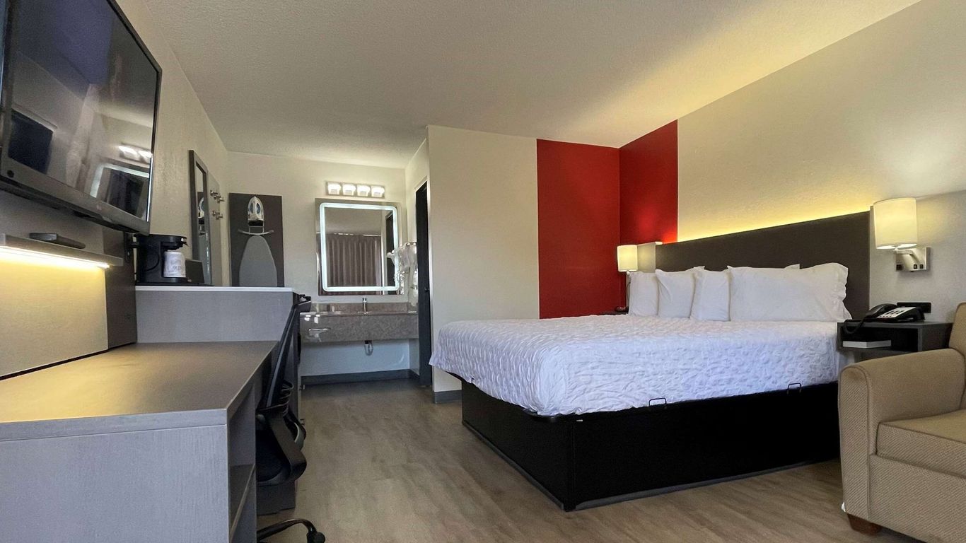 Ramada by Wyndham Harrisonburg