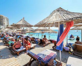 Vila Era Beach - Sarandë