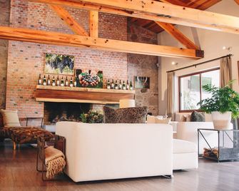 María & Bernardo Casa - Viñedo - Santiago de Querétaro
