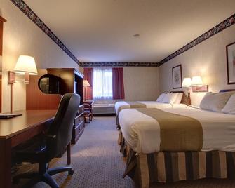 Americas Best Value Inn and Suites Saint Charles - St. Charles - Спальня