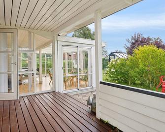 Beautiful Home In Svendborg With Wifi - Svendborg - Balkon