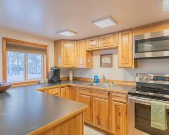 The Little Airport Getaway - Fairbanks - Cocina