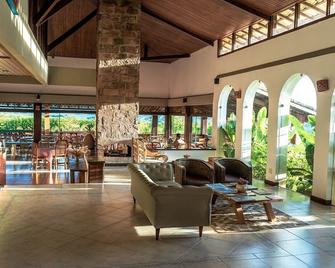 Casarão Alpina - מוסוגה - לובי