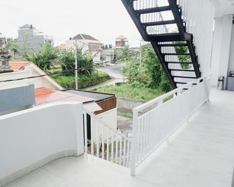 Escotel Majestica - Kuta - Balcony