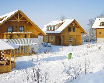 Chalet Near Kalkalpen National Park - Schlierbach - Edificio