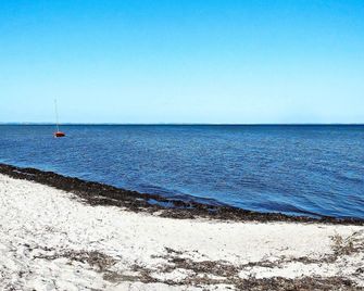 6 Person Holiday Home in Nordborg-by Traum - Nordborg - Strand