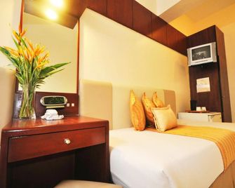 Octagon Mansion Hotel - Manila