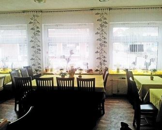 호텔 도르누머 바펜 도르눔 - 도르눔 - 레스토랑