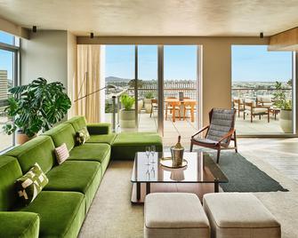 Conrad Los Angeles - Los Angeles - Living room