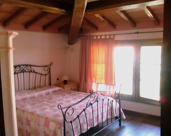 Casamare Gianluca - Massa - Ložnice