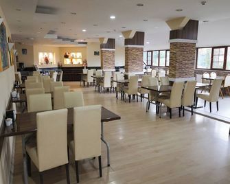 하브자 투그라 오텔 - 메르지폰 - 레스토랑