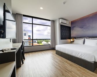 Z Sleep Hotel - Hat Yai - Bedroom