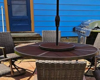 Robin's Egg, Private Downtown, Pet-Friendly Gem - Columbus - Patio
