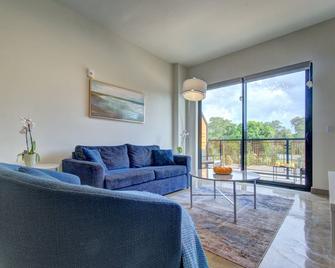 Sejur At Koosh Living - Davie - Living room