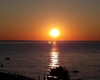 Bed & Breakfast Sunrise - Brancaleone - Playa