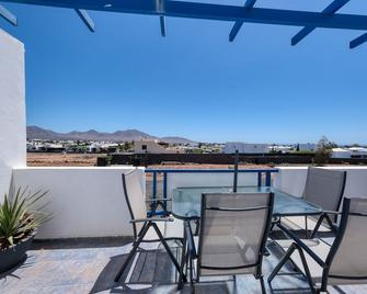 Bonitas Vistas Playa Blanca - Playa Blanca - Balkon