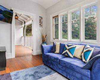 Hailsham House - Leura - Huiskamer