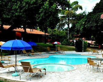 Pousada Beco da Lua - Olímpia - Piscina