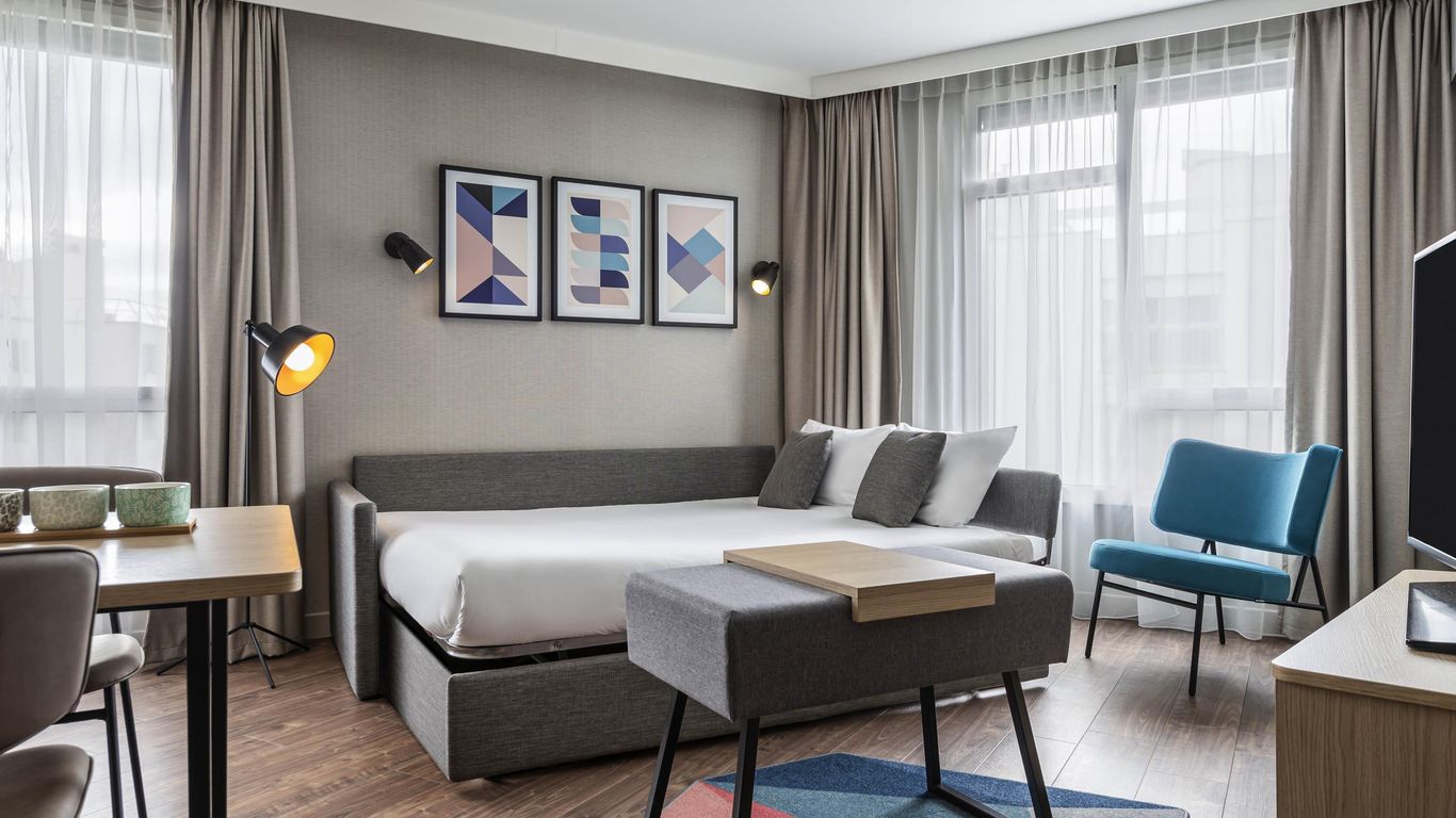 아파르트호텔 아다지오 파리 수르넨 롱샴프