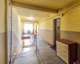 Mysłowice Urban Harmony Studio by BookingHost - Mysłowice - Korytarz