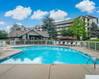 Whispering Pines - Pigeon Forge - Piscina