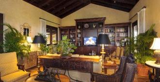 Royal Isabela - Isabela - Living room
