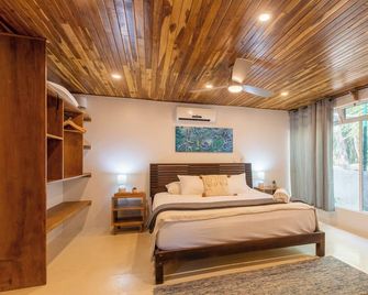 Tesoro Escondido| Hidden Gem in North Guiones - Nosara - Habitación