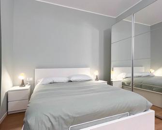 Appartamento Cavour - Affitti Brevi Italia - Lecco - Quarto
