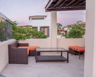 Casa Del Gallo - Loreto - Balcón