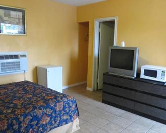 Travel Inn & Suites - El Campo - Habitación