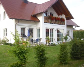 Ferienwohnung Maria Waldblick - Oberwaldbach - Edificio