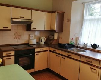 The Butler's Cottage, Carmichael Country Cottages, near Biggar. Pets welcome. - Biggar - Kuchyň