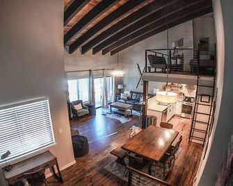 Stay Golden - Lake Tahoe - Stateline - Comedor