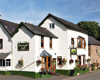 Harewood End Inn - הרפורד - בניין