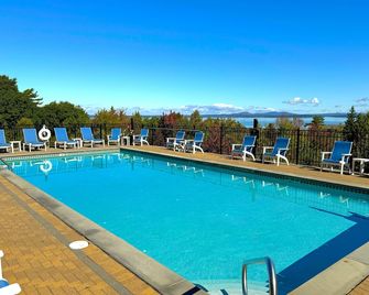 Atlantic Eyrie Lodge - Bar Harbor - Piscina