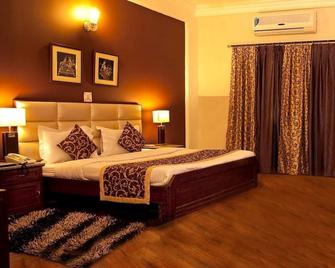 Monal Resort - Rudraprayāg - Bedroom