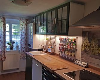 stirring 150 year old cottage 130sqm - Bernbeuren - Cocina