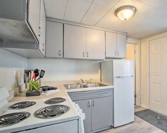 Charming Evanston A-Frame Dog Friendly! - Evanston - Kuchyň