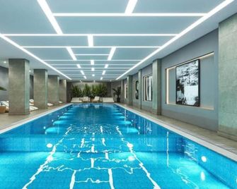Park Inn by Radisson Yalova City Center - 亞洛瓦 - 游泳池