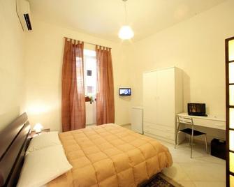 Flavica Home Holiday - Trapani - Bedroom