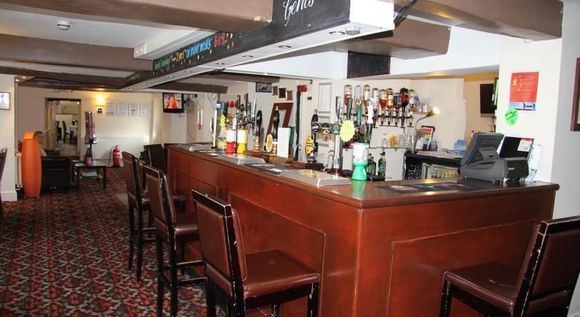 The Green Dragon - Kettering - Bar