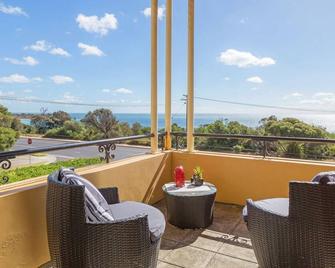 Beach Belle Mornington - Mornington - Balcony