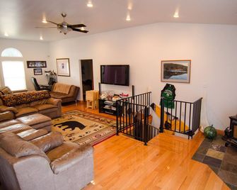 Kodiak, Alaska Executive Home - Kodiak - Living room