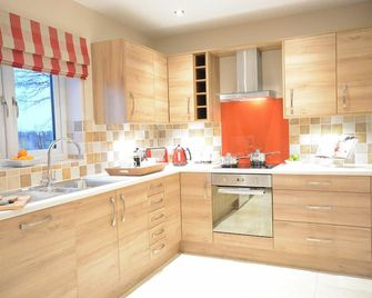 Red Robin, Whepstead - Bury St. Edmunds - Kitchen