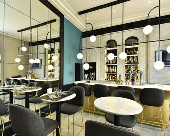 ibis Styles Dijon Central - דיז'ון - בר