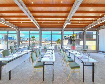 Ramada By Wyndham Istanbul Taksim - Istanbul - Restaurant